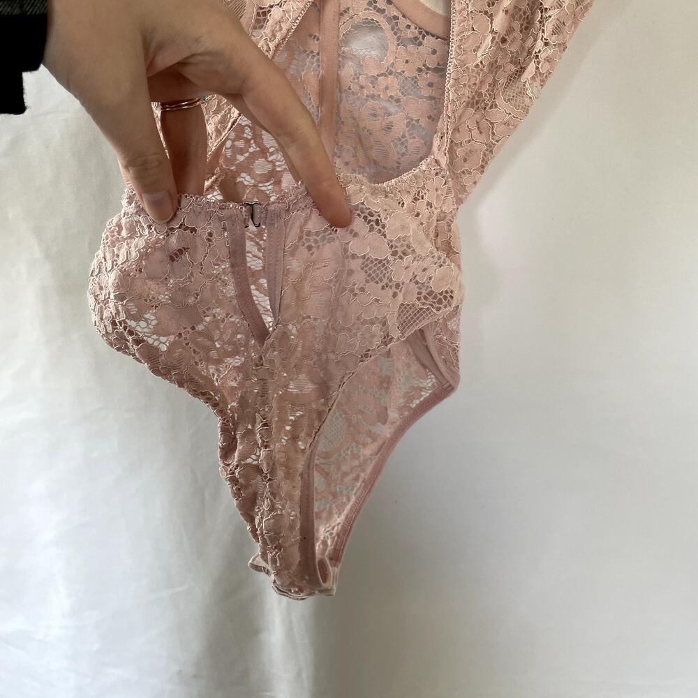 Pink lace lingerie teddy padded cups full coverage women's size XS - Picture 4 of 6